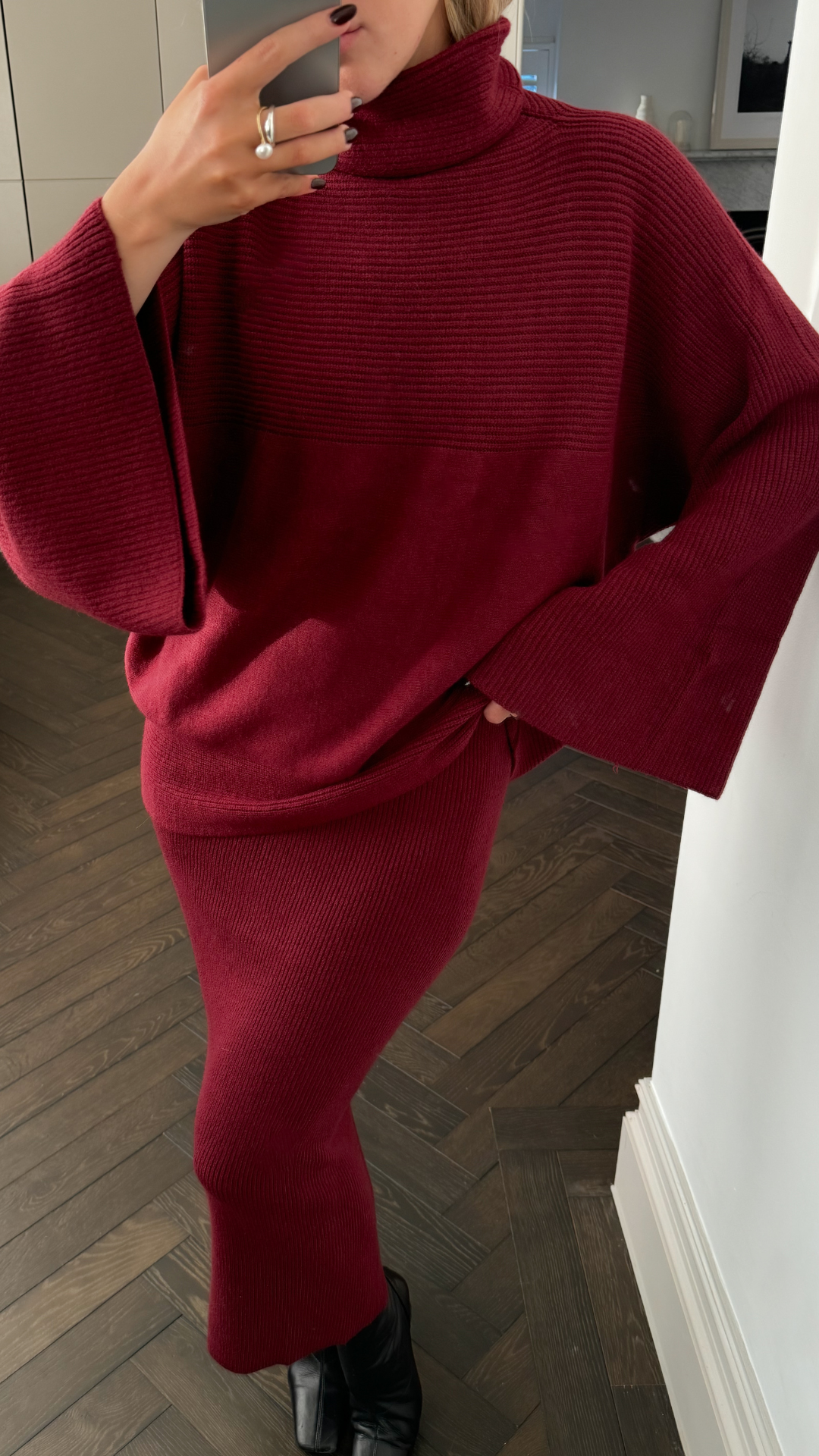 Amelie Sweater - Dark Cherry